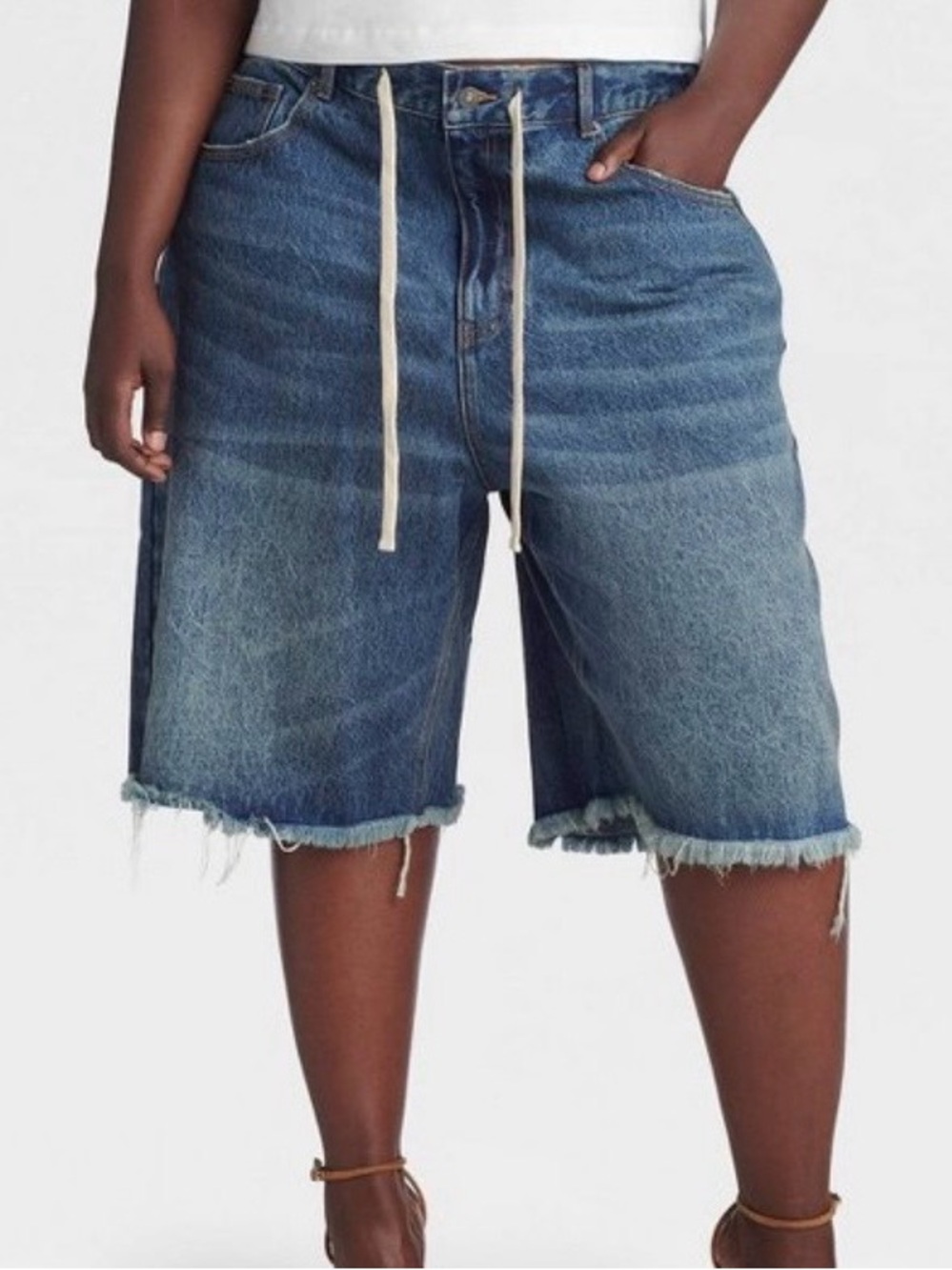 Relaxed Denim Barrel Leg Bermuda Shorts with Drawstring Waist